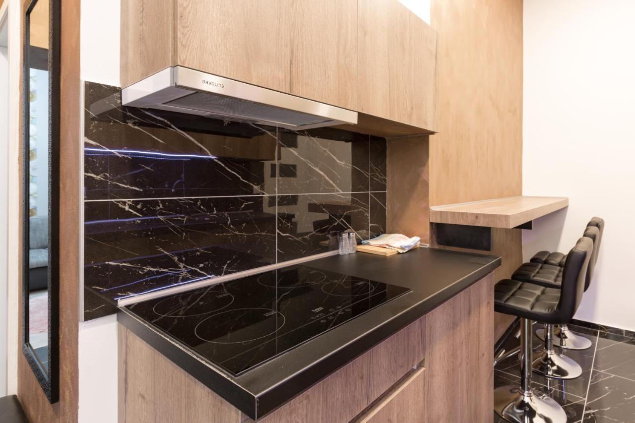 The H4 Executive Apartment *